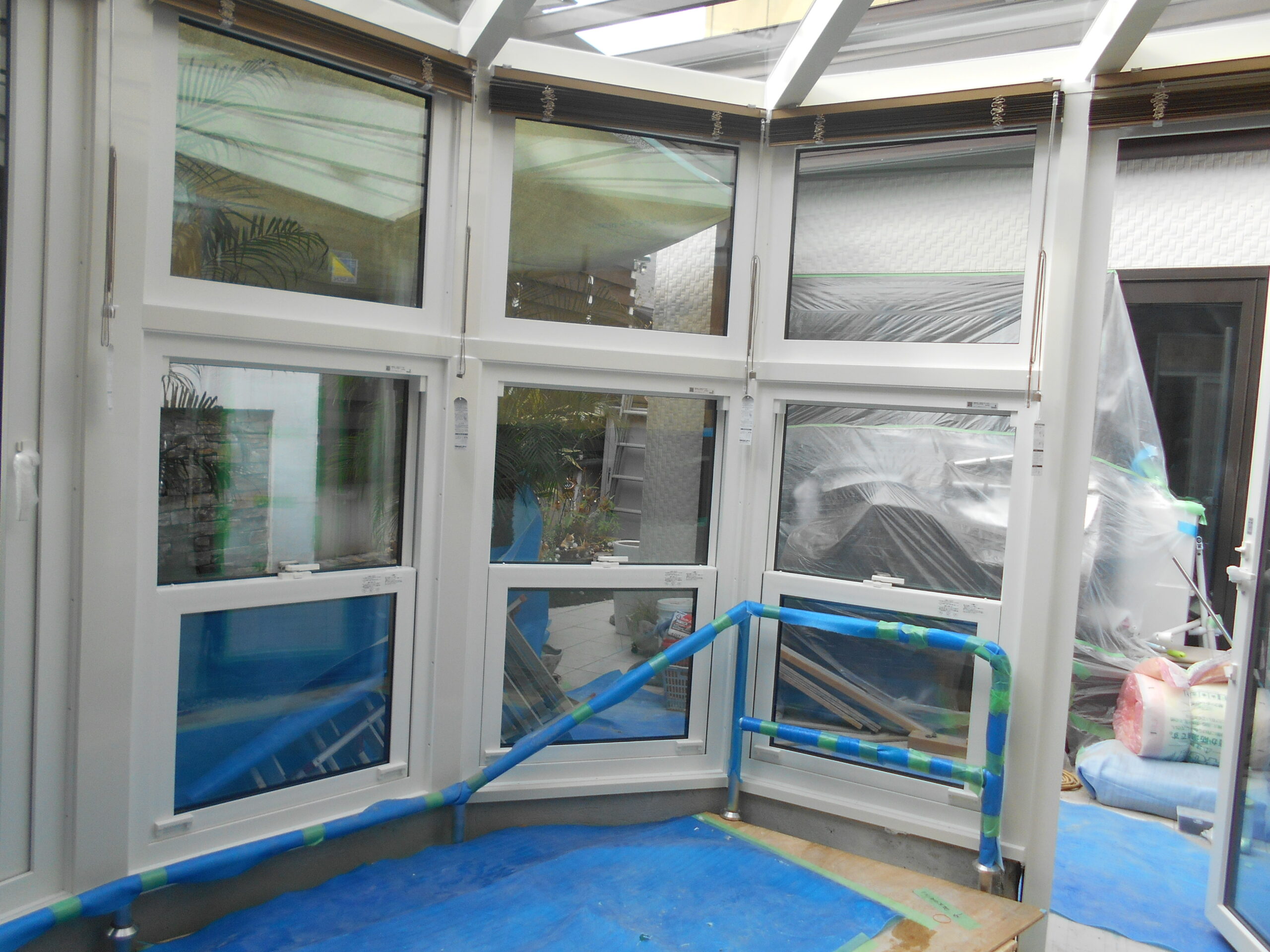 内観　ブラインド1